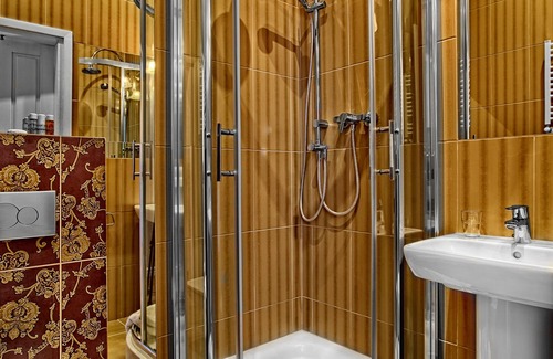 Srodmiescie Hotel | Stare Kino Cinema Residence