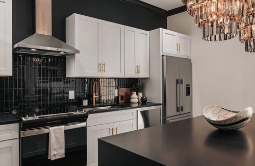 Arts District House | Starr Piano: The Highball Suite – Brand New!