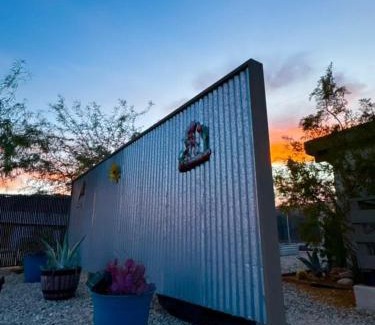 Twentynine Palms House | Starry Night Casita - Stargazing and relaxation minutes from Joshua Tree National Park