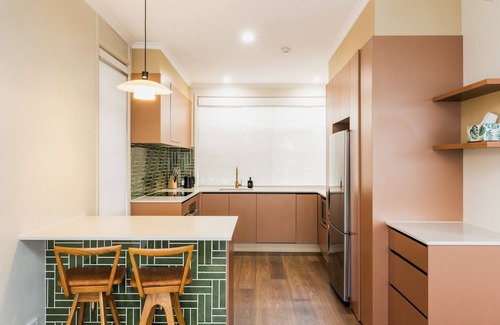 Curtin Hotel | Statesman Hotel