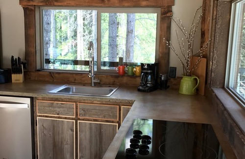 Coram Apartment | Stay at Our Lookout Tower: Studio Apartment, Waterfront Pond, near Glacier NP