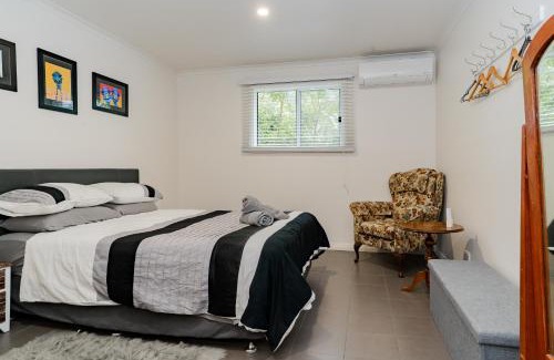 Blackwood House | Stay in Blackwood cosy convenient granny flat