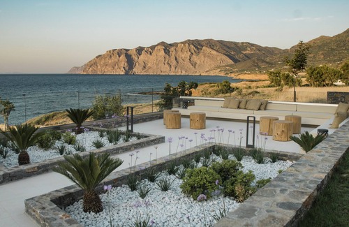 Mochlos Villa | Stay Instyle with infinity views to Sea and Cretan nature