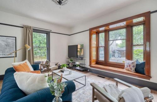 Nob Hill House | Stay Portland - Luxury Living on NW 23rd Ave, Walk Score 99