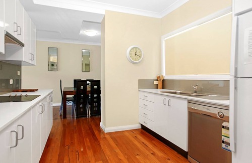 Hawks Nest Apartment | Stay Salty - Pet Friendly - Wi-Fi Available