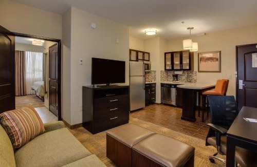 College Station Hotel | Staybridge Suites College Station by IHG