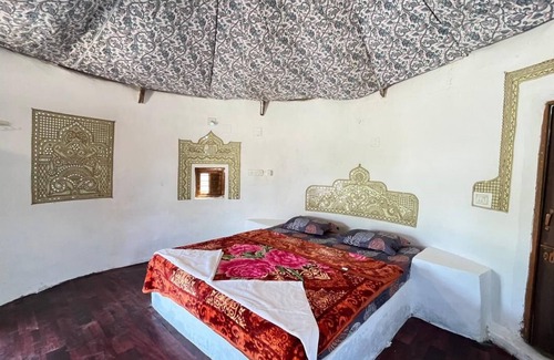 Bhuj Hotel | STAYGURU SURKHAB RANN RESORT