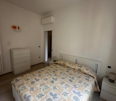 Castel San Pietro Terme Apartment | StayQ Appartamento elegante in centro