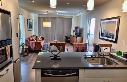 Del Rey House | StaysPro - Venice Beach luxury Apartments minutes to The Marina And Santa Monica