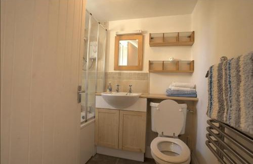 Bantham Apartment | Steepfield Studio in the heart of Bantham Village