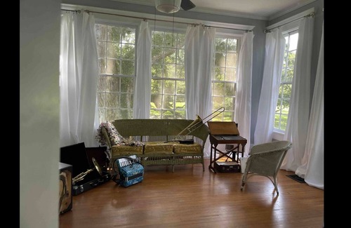 Jeanerette House | Stellar Family Holiday Home