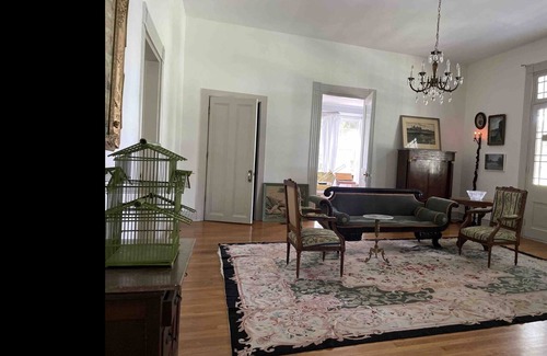 Jeanerette House | Stellar Family Holiday Home