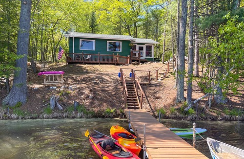 Rhinelander Cabin | Stepaway Vacation Rentals- Eagle Watch
