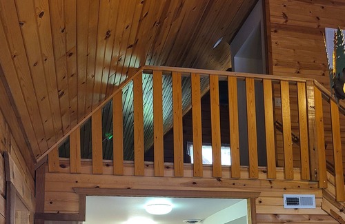 Warrens Villa | Steps from 3 Bears Lodge