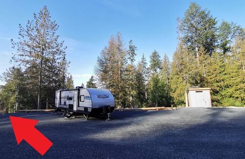 Powell River RV Rental | Steps From the Beach Full Service RV Site