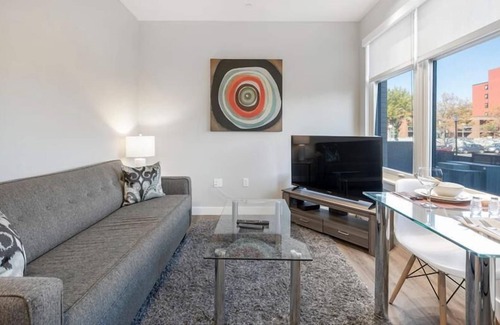 Central-Maverick Square - Paris Street Apartment | Steps from Waterfront | Private Studio | Upscale Amenities | GLS