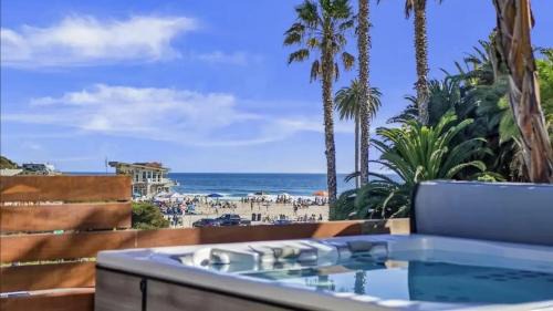 Encinitas House | Steps to BeachShops Oceanview Hot TubFirepit Moonlight Modern by AvantStay