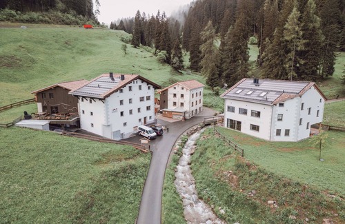 Churwalden House | stettli resort - high-quality house «tgiesa solaria» for up to 30 guests