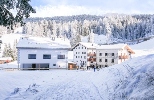 Churwalden House | stettli resort - high-quality house «tgiesa solaria» for up to 30 guests