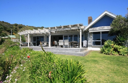 Russell House | Stingray Retreat