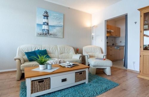 Heiligenhafen Apartment | "Strandhotel Heiligenhafen", Wohnung 201 "Strandglück" (Typ IV)