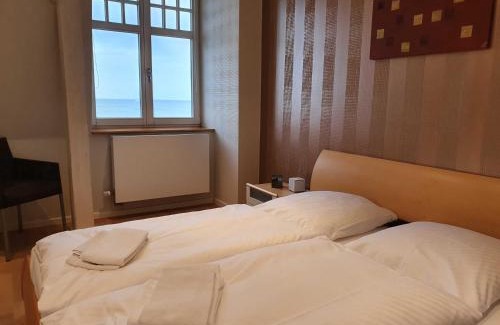 Warnemuende Apartment | Strandvilla Undine Fewo 19 Meerblick