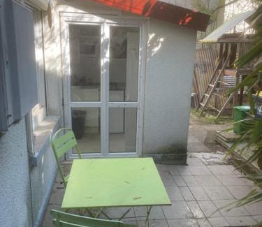 Colombes Apartment | Studio 25m2 jardin