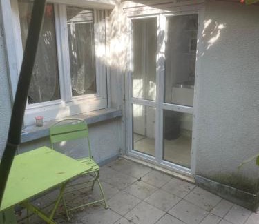 Colombes Apartment | Studio 25m2 jardin