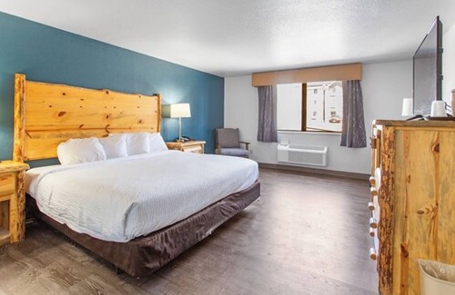 Butte Hotel | Studio 6 Suites Butte, MT – I-90/I-15