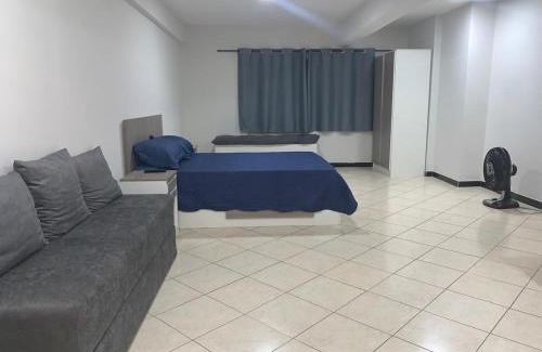Volta Redonda Apartment | Studio amplo e aconchegante no bairro aterrado