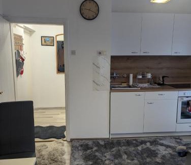 Rogatec Apartment | Studio apartman DINO z balkonom