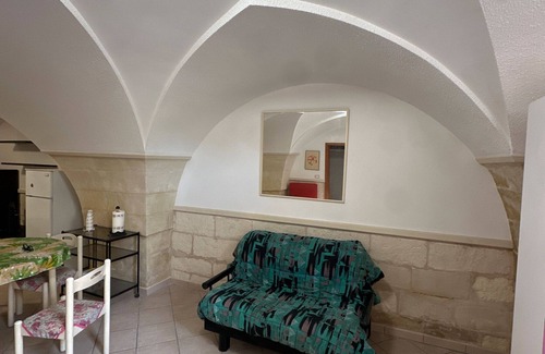 Muro Leccese House | Studio Apartment 'Dell'Angelo' with Wi-Fi