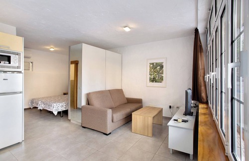 Mogan Apartment | Studio Apartment "Paraíso del Molinero Bajo" with Shared Pool & Private Terrace
