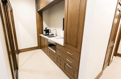 Deer Valley Hotel | Studio Apartment