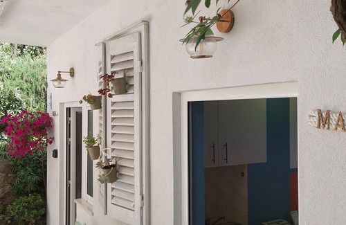 Makarska Old Town Apartment | Studio Apartments Roza - A Charming Oasis in the Centre of Makarska