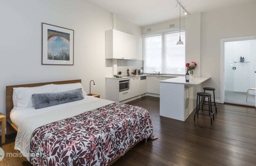 Elizabeth Bay Apartment | Studio Apt in Heart of Elizabeth Bay