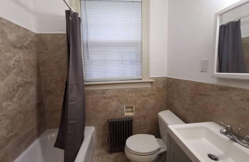 Worcester Apartment | Studio Apt walk to MCPHS, WPI, St Vincent Hospital