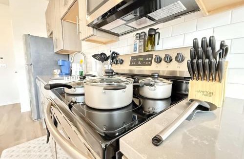 Poplar Apartment | Studio Apt with City View, Rooftop and Gym