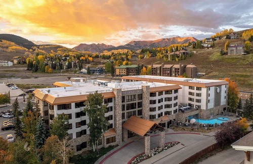 Crested Butte Condo | Studio at Grand Lodge, Hot Tub, Pool, Pet Friendly