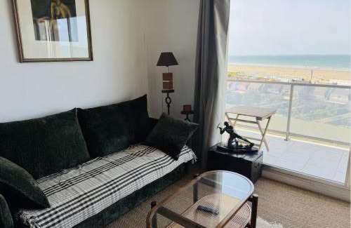 Port Apartment | Studio avec vue sur la mer et terrasse