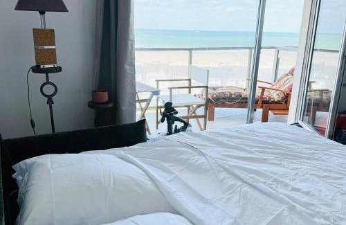 Port Apartment | Studio avec vue sur la mer et terrasse