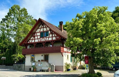 Andelfingen District Apartment | Studio beim Rhein - Ziegelhütte