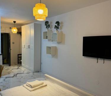 Craiova Apartment | Studio confortabil,la câtiva pasi de centrul Craiovei!
