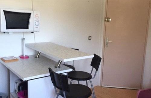 Arette Apartment | Studio cosy, au pied des pistes à La Pierre St Martin, parking gratuit, ascenseur, casier à skis - FR-1-602-86