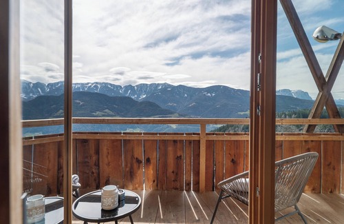 Velturno Apartment | Studio 'Dietrichhof Pavilion Air' with Mountain View, Shared Terrace and Wi-Fi