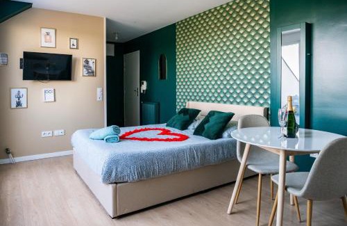 Serris Apartment | STUDIO DISNEY LAC