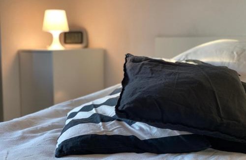 Dellbrueck Apartment | Studio El Guess