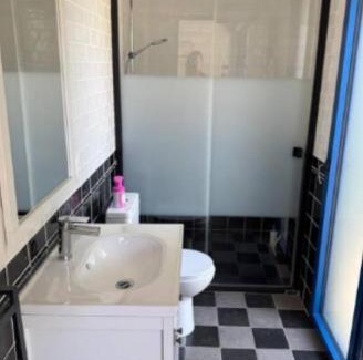 Andernos-les-Bains Apartment | Studio entre bois et mer, chez Mathilde et Jérémy