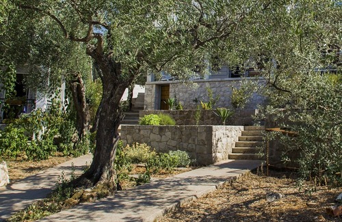 Putnikovic Apartment | Studio flat near beach Žuronja, Pelješac (AS-14095-b)