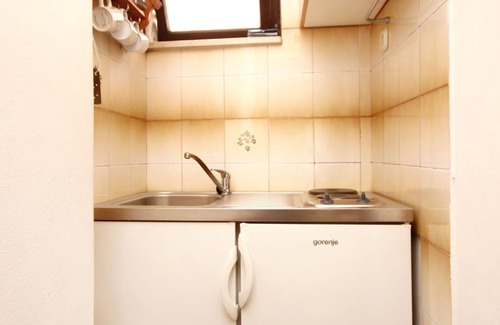 Racisce Apartment | Studio flat near beach Račišće, Korčula (AS-4341-b)